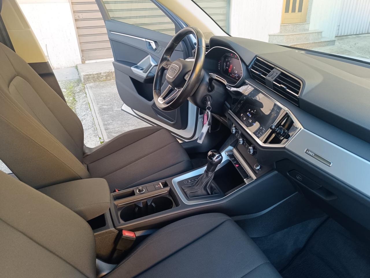 Audi Q3 35 TDI S tronic Business Advanced