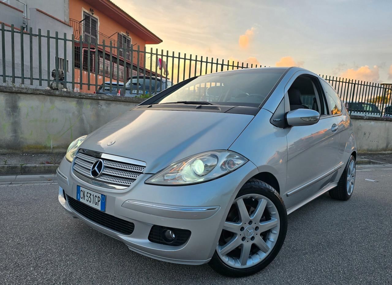 MERCEDES CLASSE A200 CDI COUPÈ AVANTGARDE