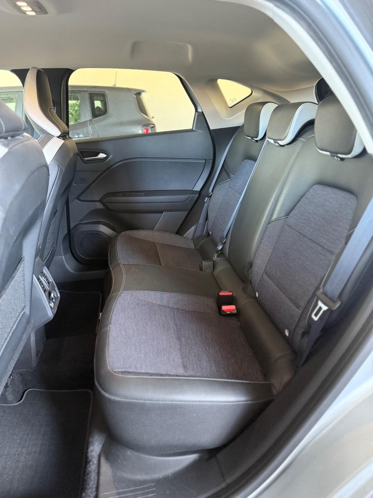 Renault Captur Full Hybrid E-Tech 145 CV Techno