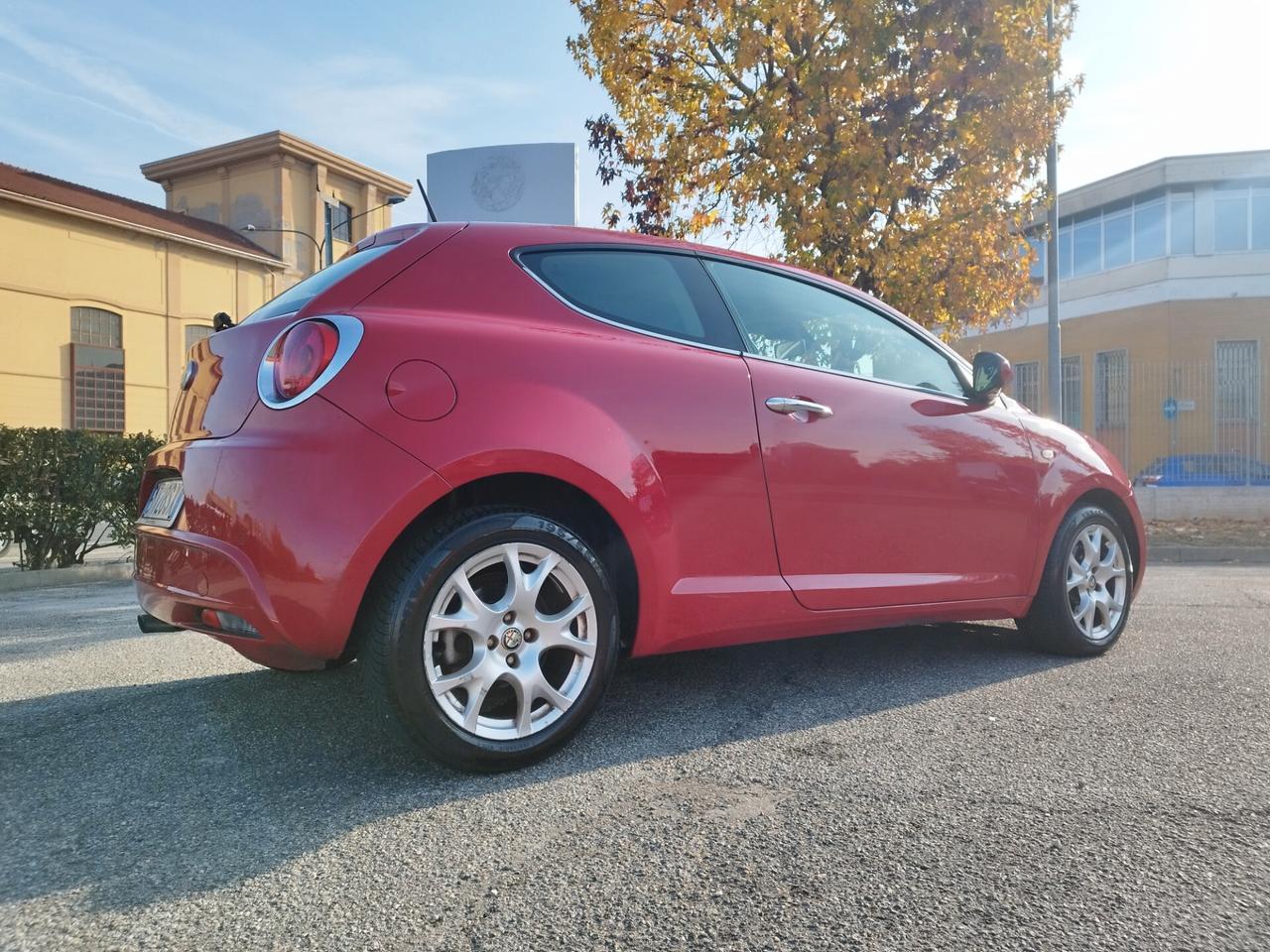 Alfa MiTo 1.3 mjet 95 CV Distinctive km 107000
