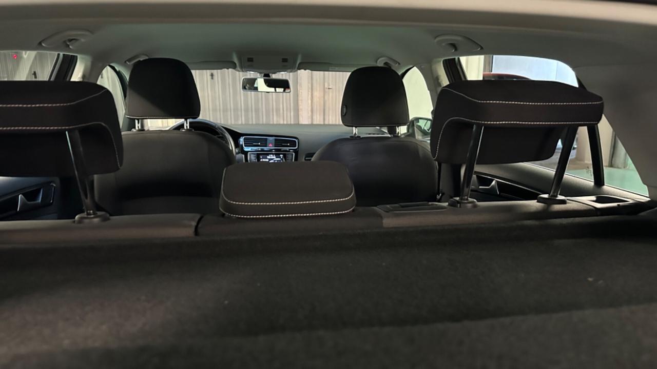 Volkswagen Golf 2.0 TDI 5p. Highline BlueMotion.o.k. neopatentati