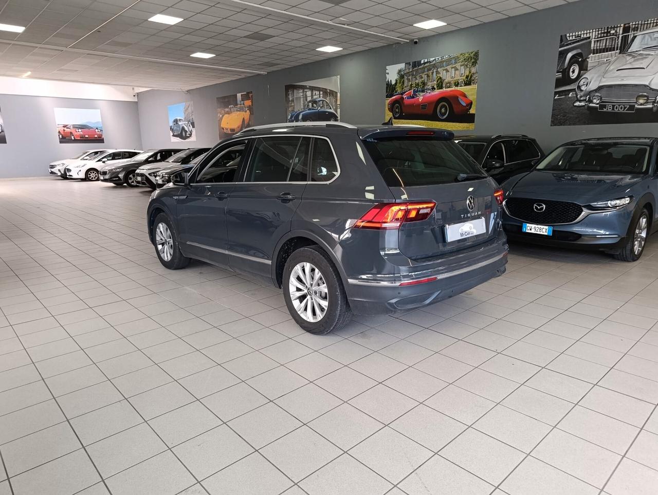 Volkswagen Tiguan Diesel Manuale *LUCI AMBIENT*