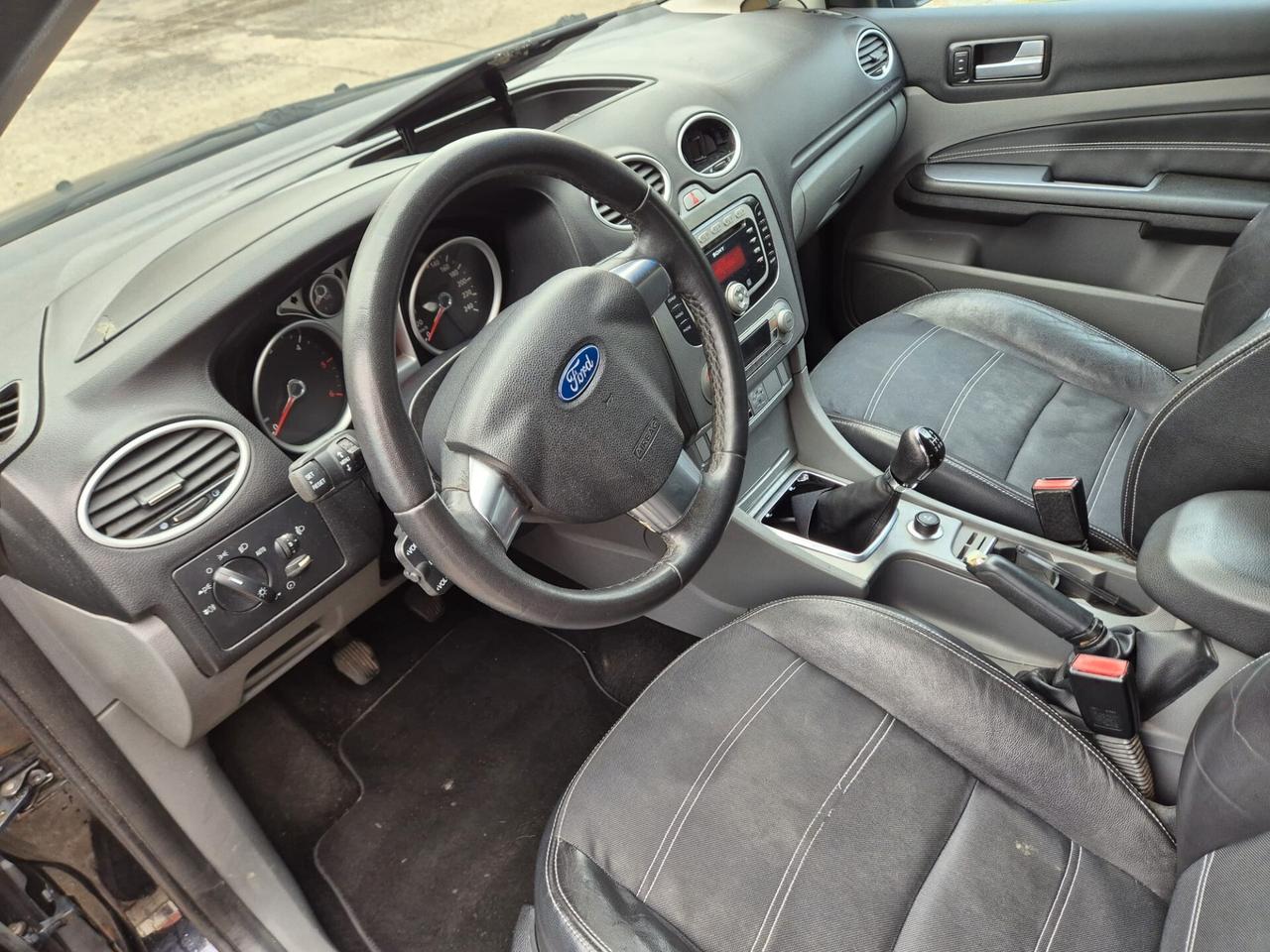 Ford Focus 1.6 diesel Gancio Traino