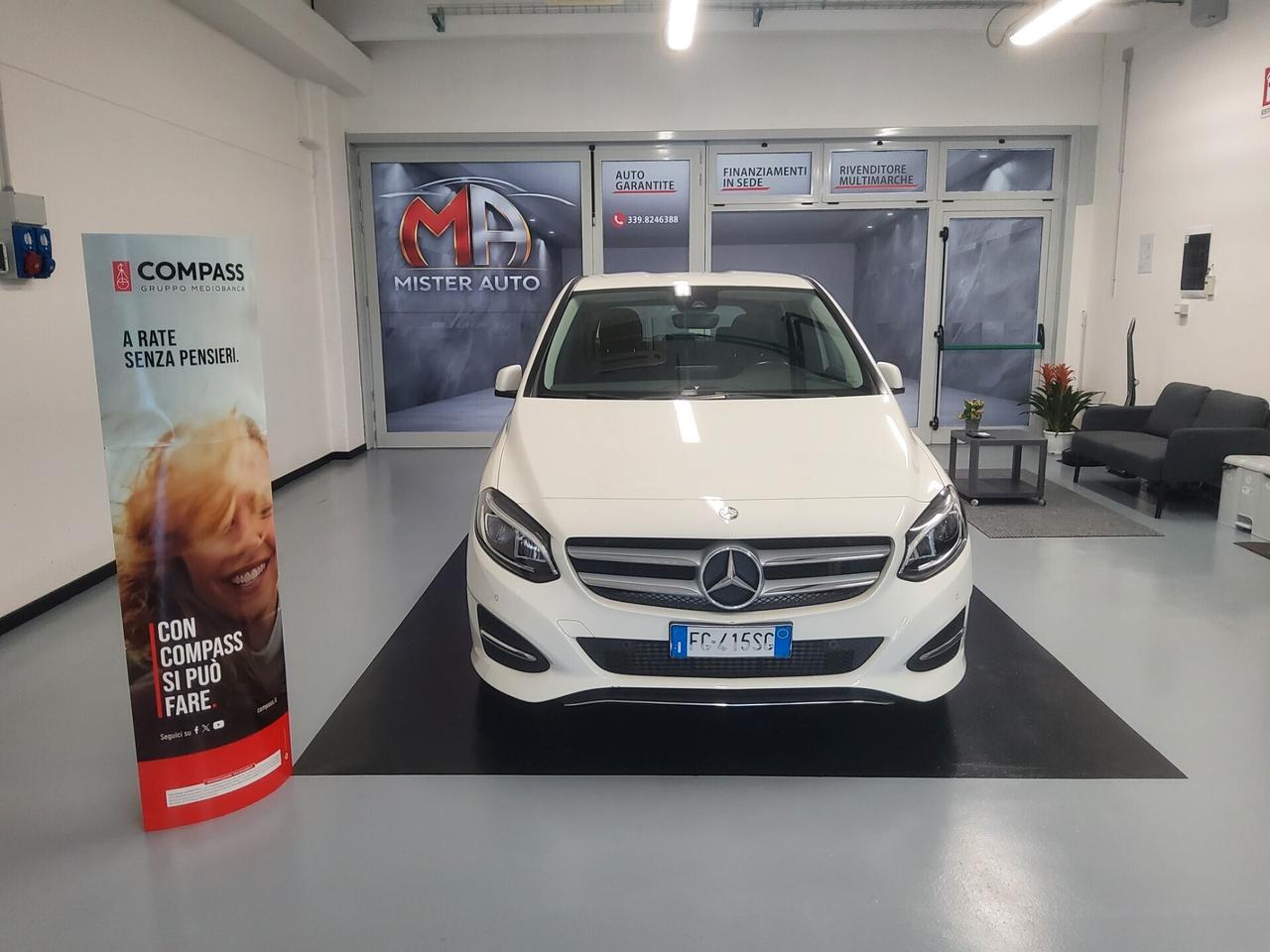 Mercedes-benz B 180 Premium