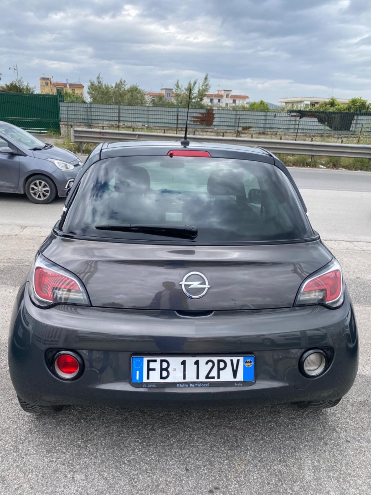 Opel Adam 1.2 70 CV