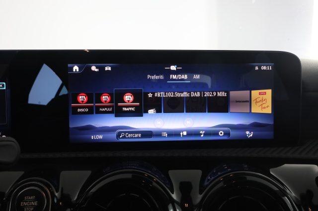 MERCEDES-BENZ A 180 A 180 d Automatic Progressive Advanced