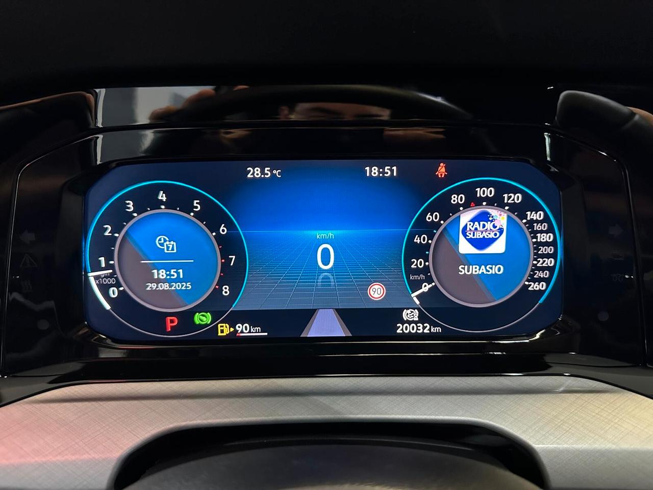 Volkswagen Golf 8 1.5 TGI DSG Style