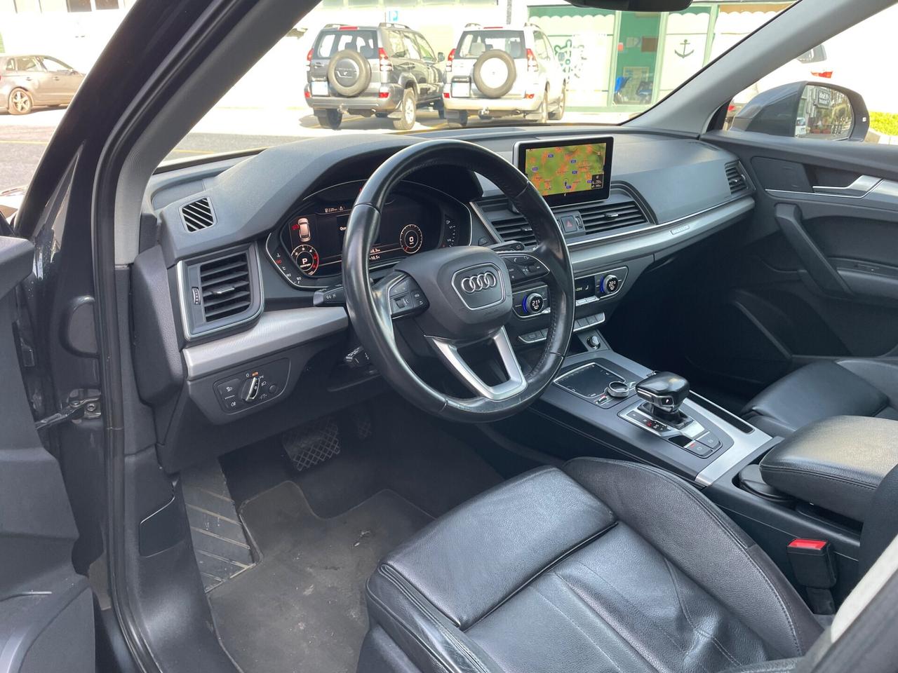 Audi Q5 2.0 TDI 190 CV quattro*Automatik*Tetto*Pelle*