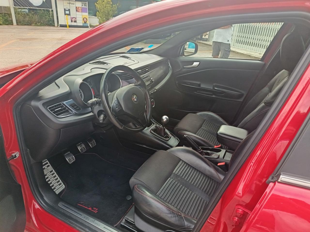 Alfa Romeo Giulietta 2.0 JTDm-2 140 CV Distinctive