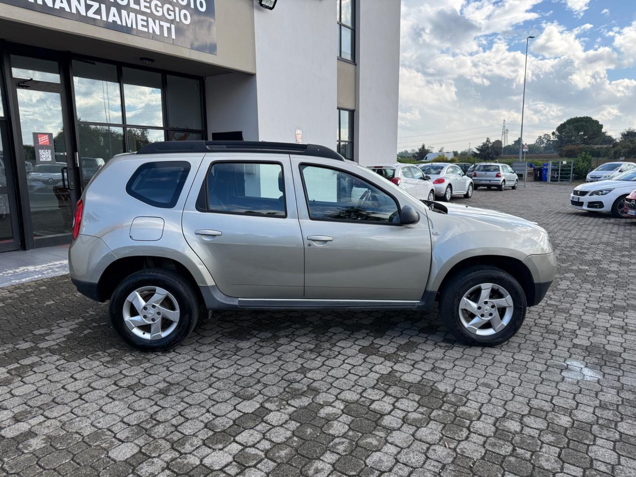 Dacia Duster 1.6 GPL Lauréate