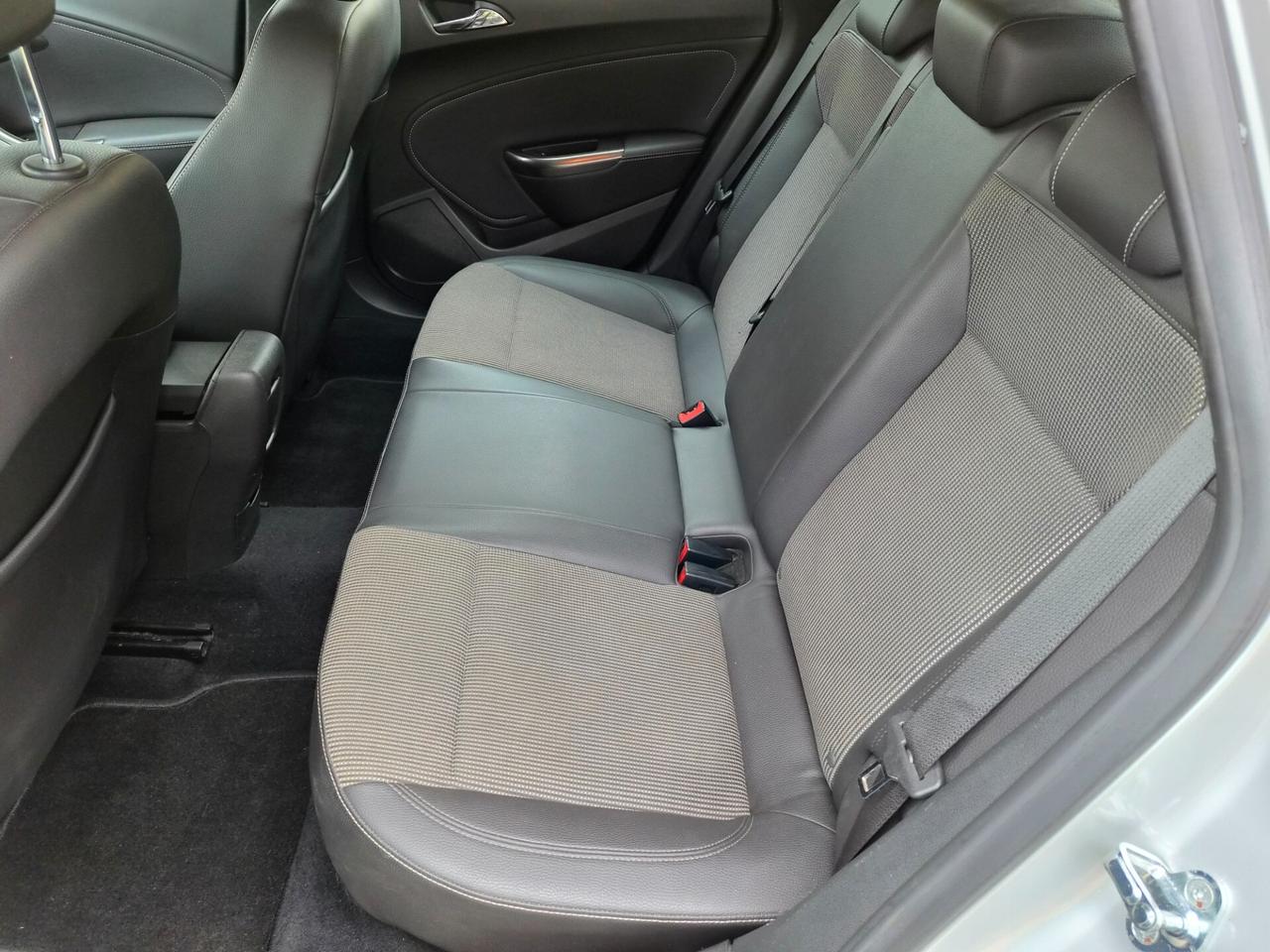 Opel Astra 1.4 Turbo 140CV 5 porte Cosmo