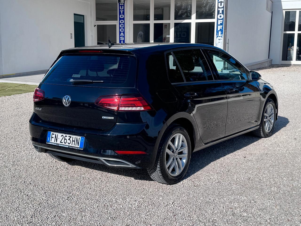 VW Golf 1.4 TGI 5p. Highline BMT