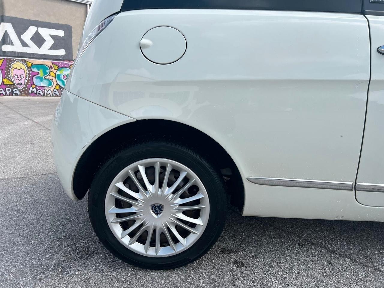 Lancia Ypsilon 1.2 69 CV Diva