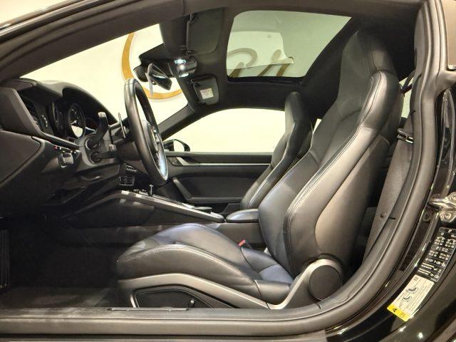PORSCHE 911 Carrera 992 Coupè IVA ESPOSTA