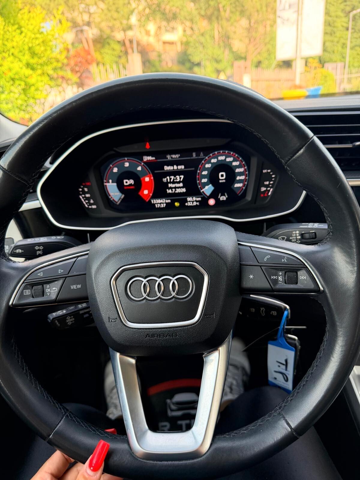 Audi Q3 SPB 35 TDI S tronic Business Plus