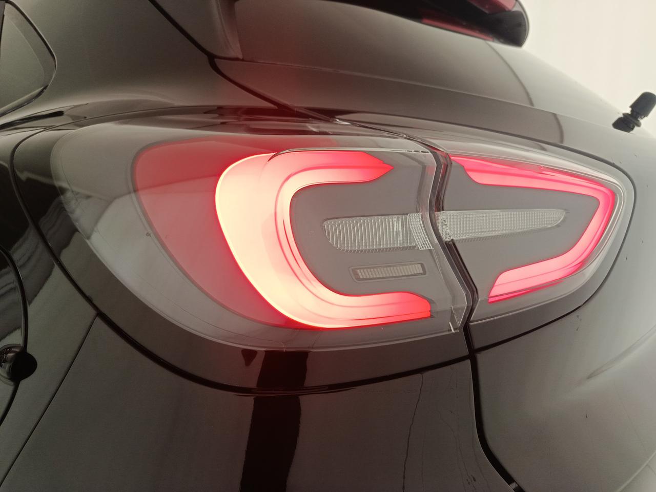 FORD Puma '19-> - Puma 1.0 EcoBoost Hybrid 125 CV S&S Titanium