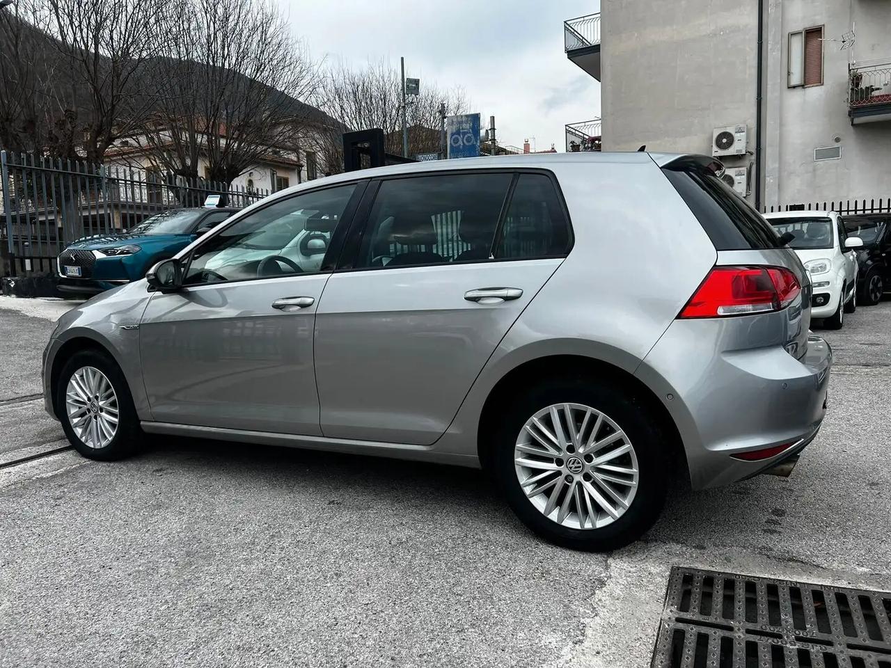 Volkswagen Golf 2.0 TDI 5p. Comfortline