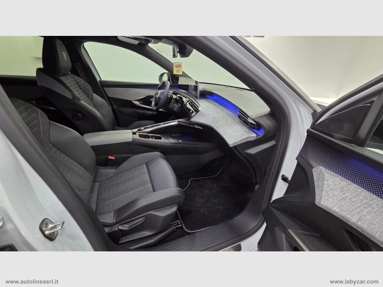 PEUGEOT 3008 Hybrid 136 e-DCS6 GT