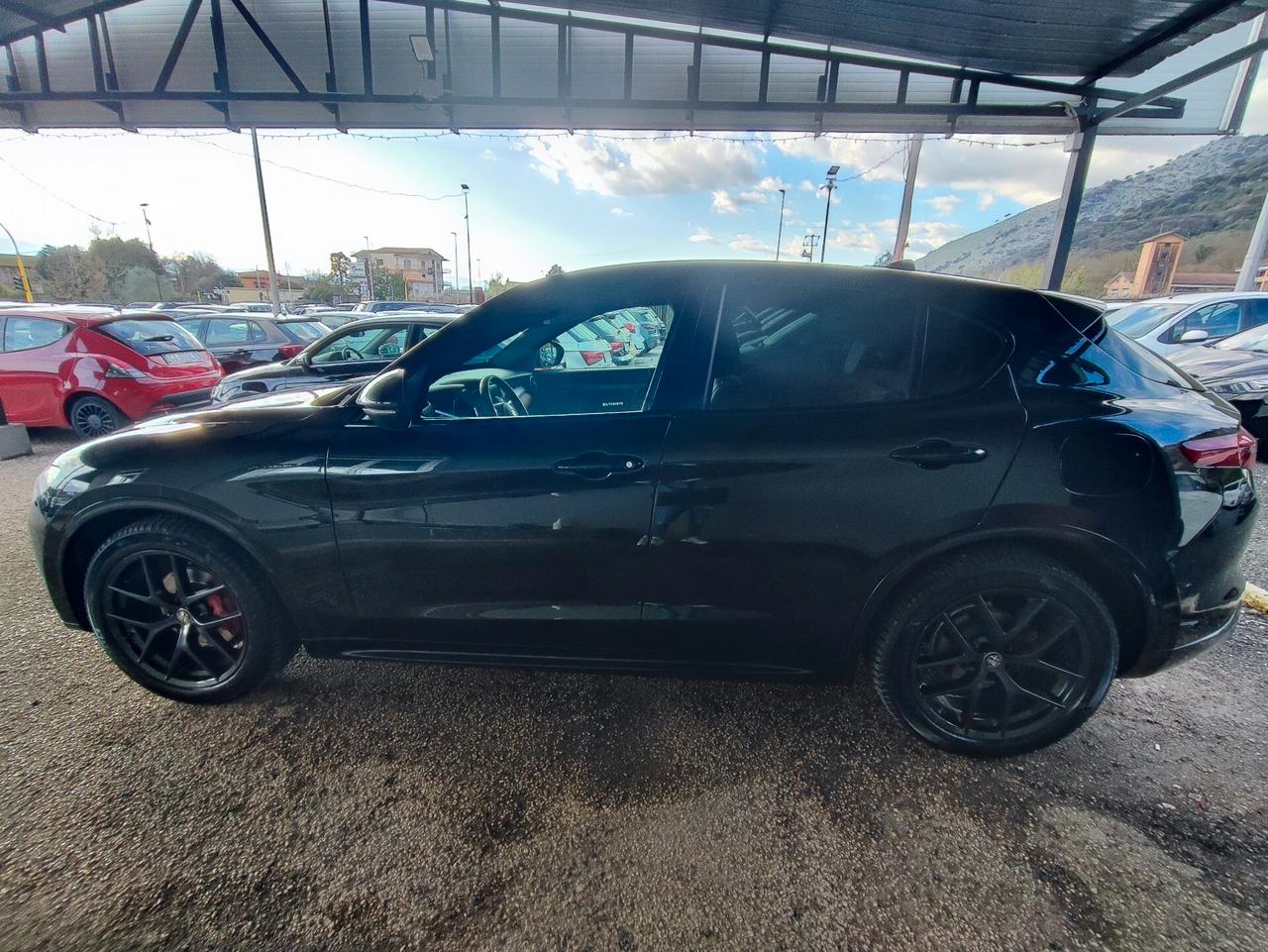 Alfa Romeo Stelvio 2.2 Turbodiesel 210 CV AT8 Q4 Veloce