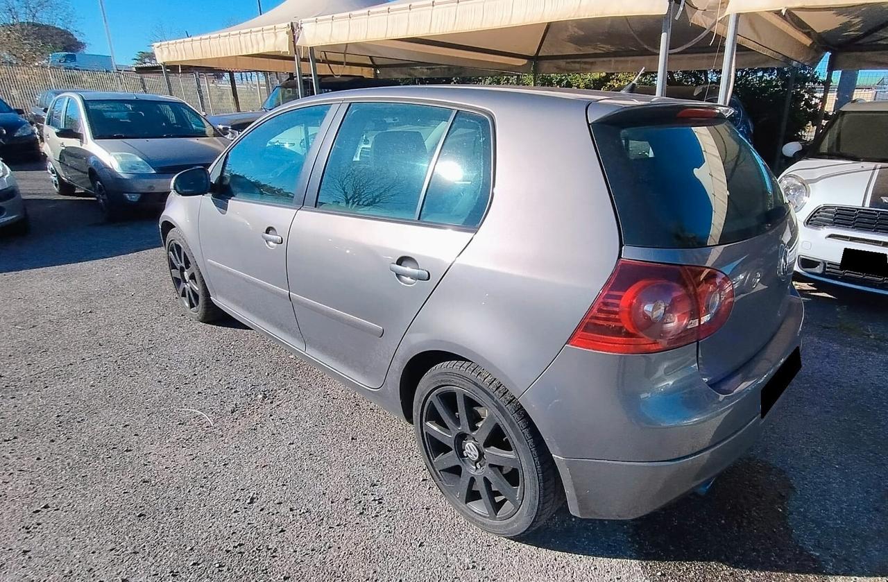 Volkswagen Golf 2.0 TDI 5p. Sportline