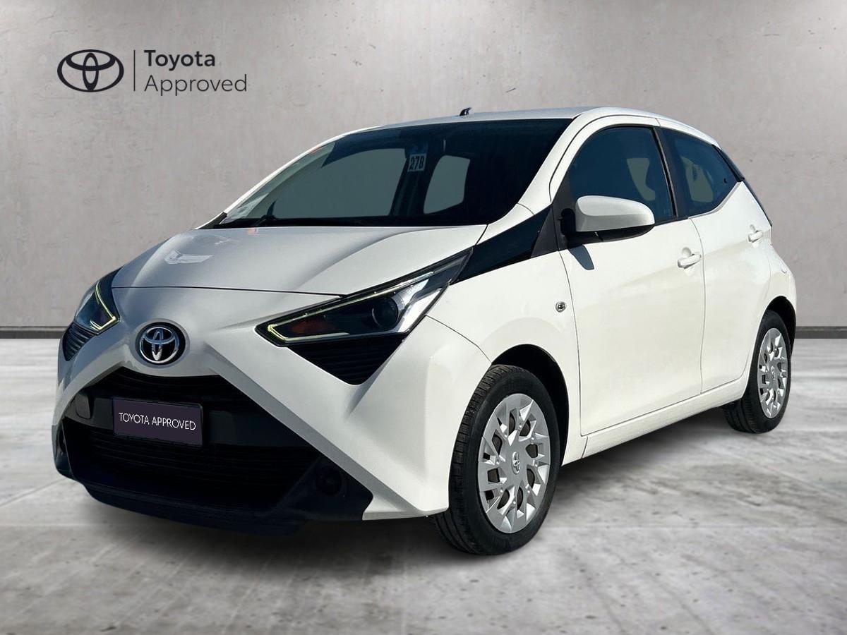 TOYOTA Aygo II 2018 5p - Aygo 5p 1.0 x-business 72cv