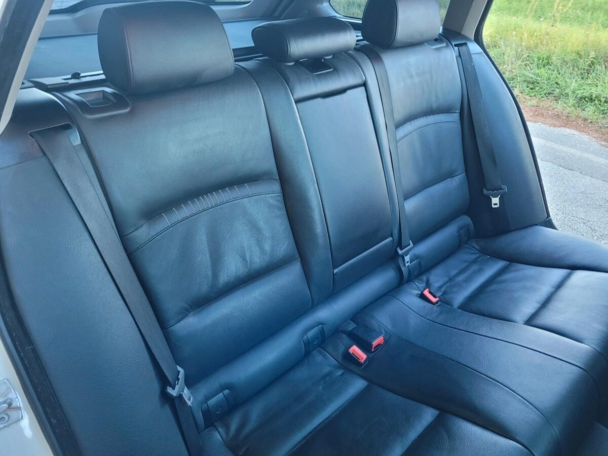 Bmw 520d xDrive Touring Luxury