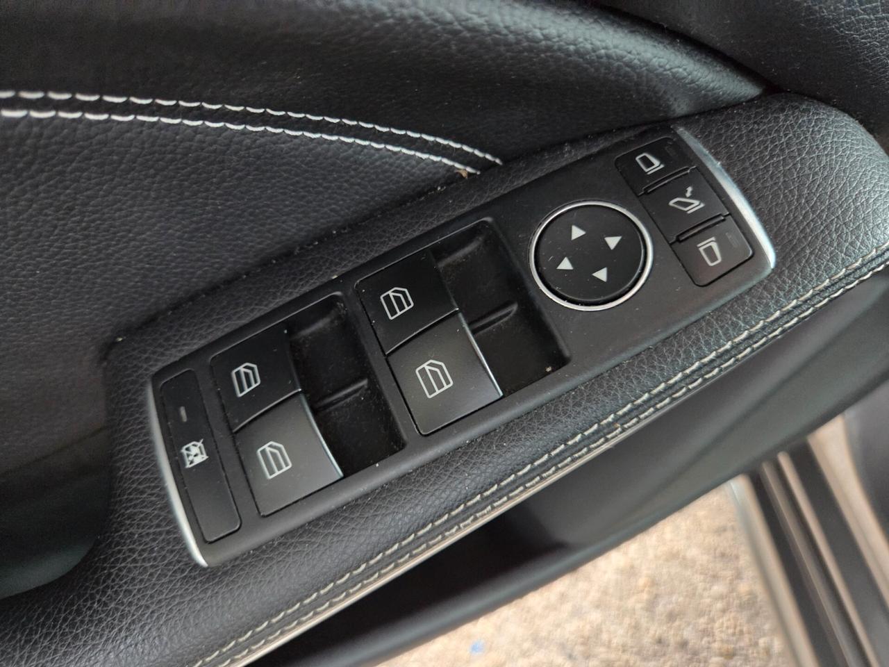 Mercedes-benz A 200 d Automatic 4Matic Premium