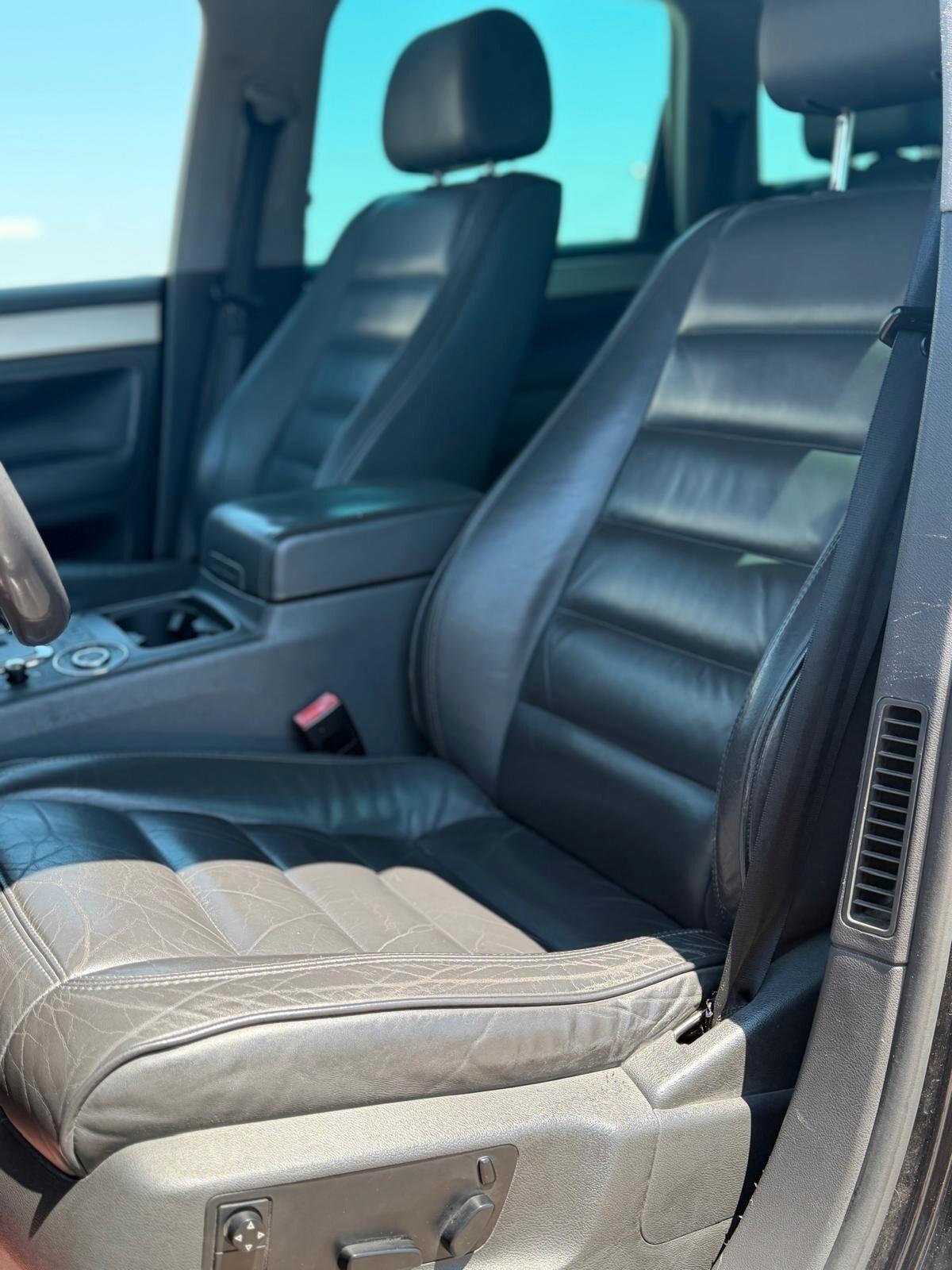 Volkswagen Touareg 5.0 V10 TDI tiptronic