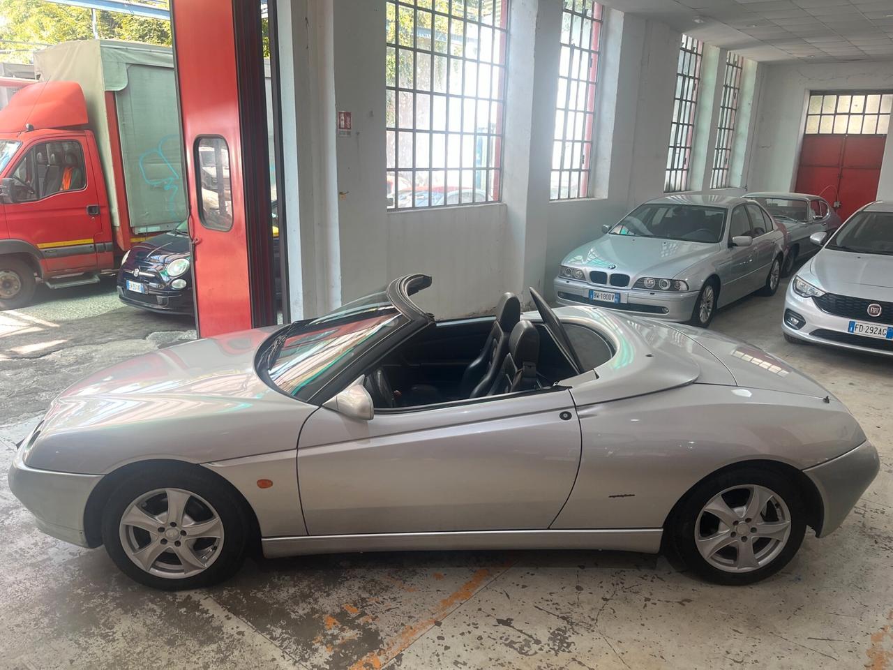 Alfa Romeo GTV Spider 2.0i 16V Twin Spark cat
