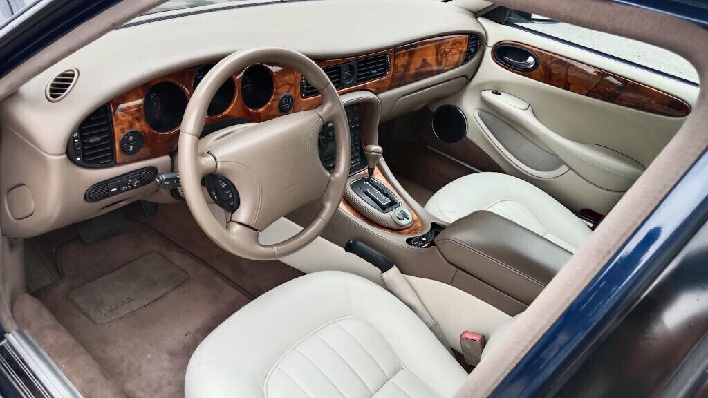 Jaguar XJ8 - 3.2 - ASI - allestimento sport -