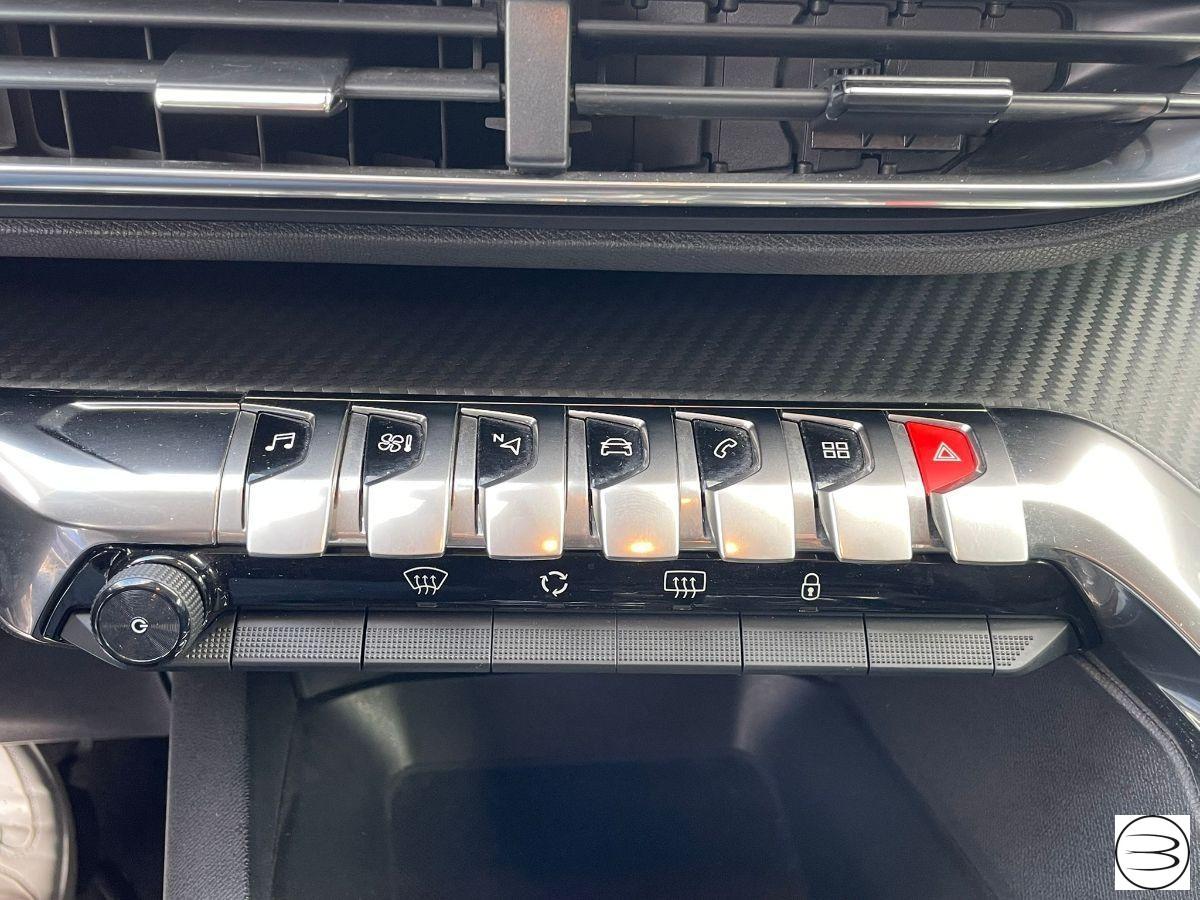 PEUGEOT - 3008 - BlueHDi 130 EAT8 S&S Active