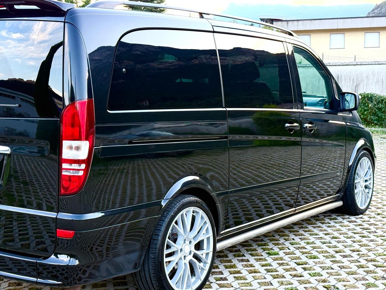 Mercedes Viano 3.0 CDI V6 224cv Avantgarde L 8 posti