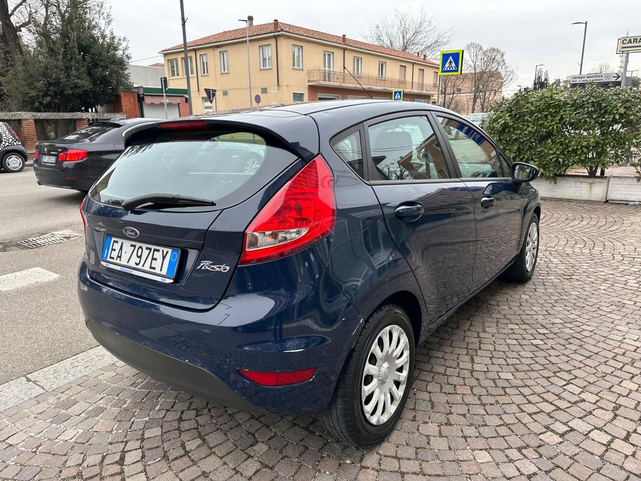 Ford Fiesta 1.4 5 porte GPL Titanium