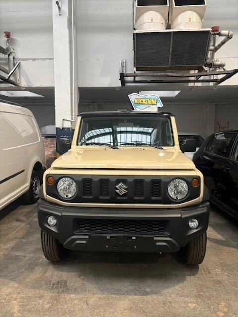 Suzuki Jimny 1.5 5MT 4 POSTI