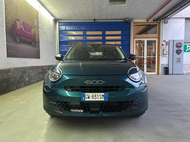 FIAT 600 Hybrid 110 CV DCT MHEV