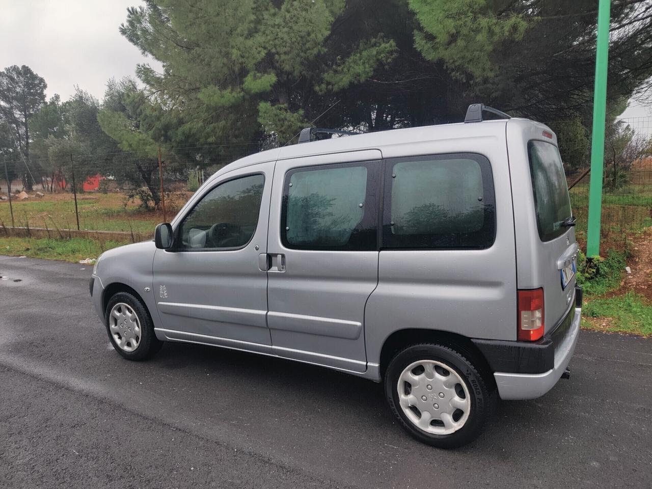 Peugeot Ranch 1.6 HDi 90 CV.5p. gancio traino