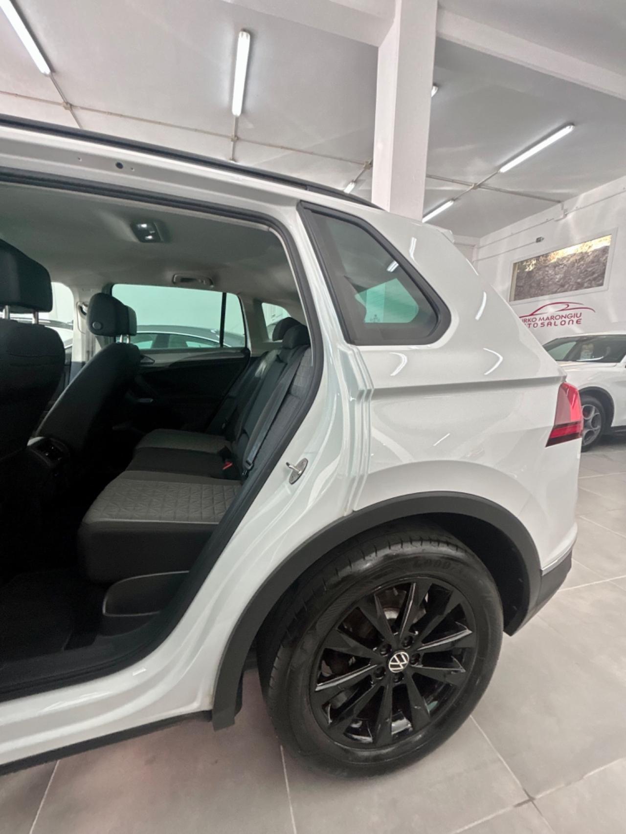 Volkswagen Tiguan 2.0 TDI 150 SCR DSG FINANZIABILE