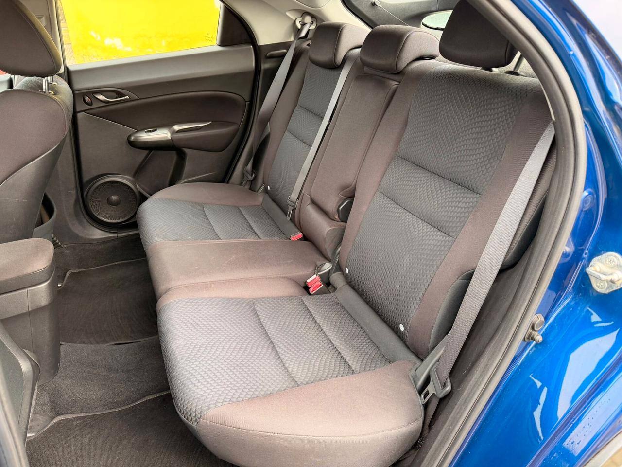 Honda Civic 011 1.4 i-VTEC 5p. Elegance