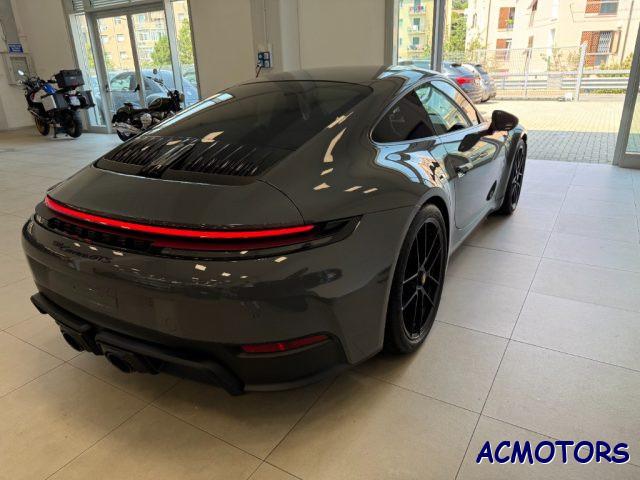 PORSCHE 992 Carrera GTS