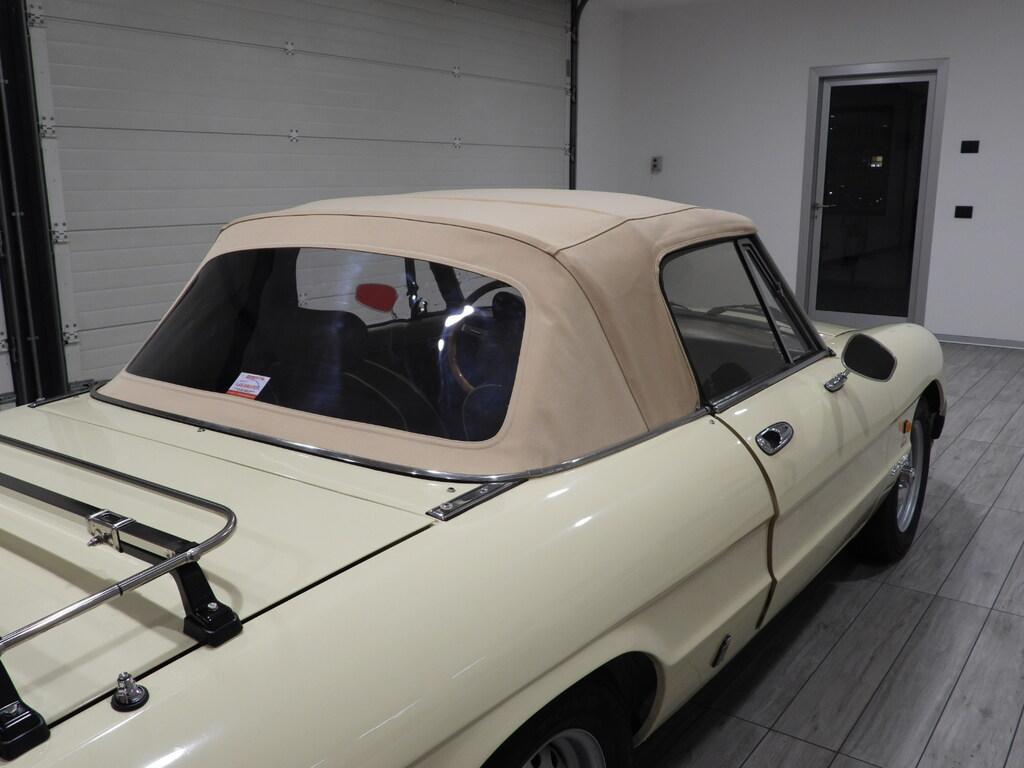 Alfa Romeo Spider 1.6