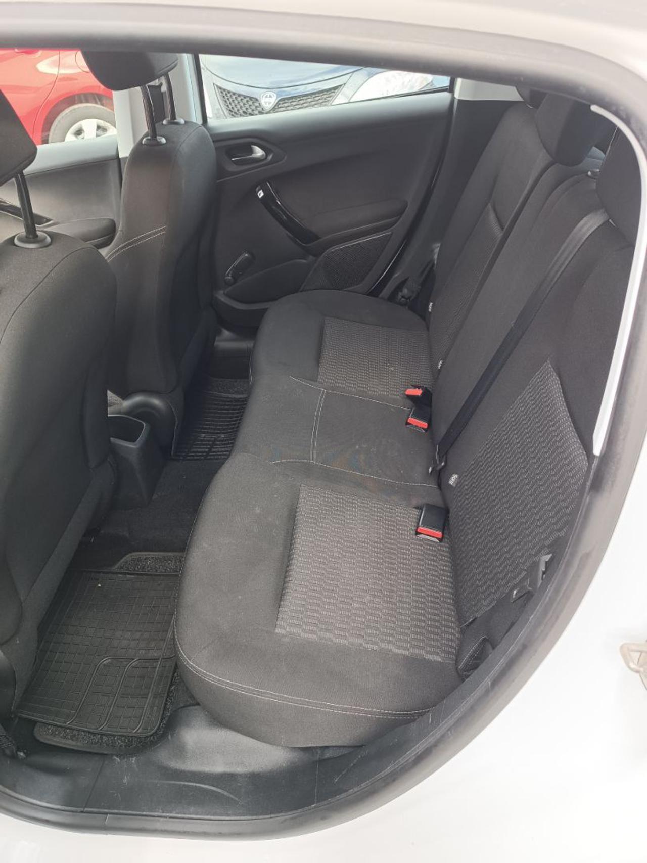 PEUGEOT 208 1° serie BlueHDi 75 5 porte Touch