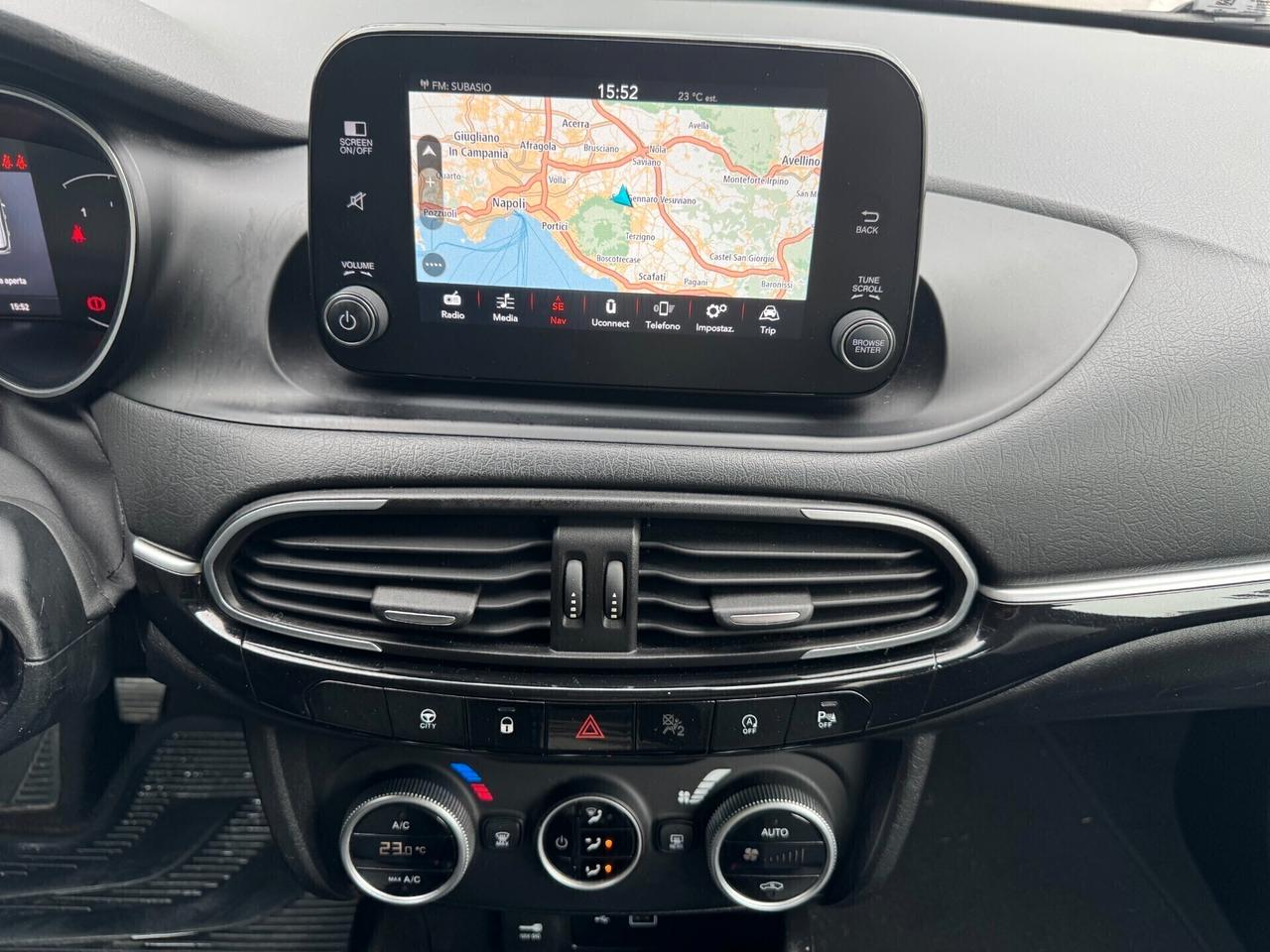 Fiat Tipo 1.3 Mjt S&S 5 porte City Cross LED NAV