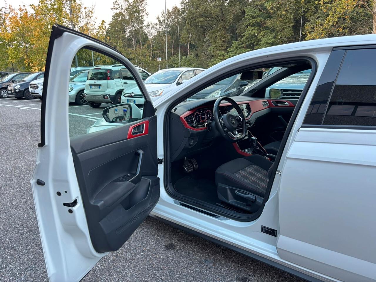 Volkswagen Polo 2.0 TSI DSG GTI BlueMotion Technology