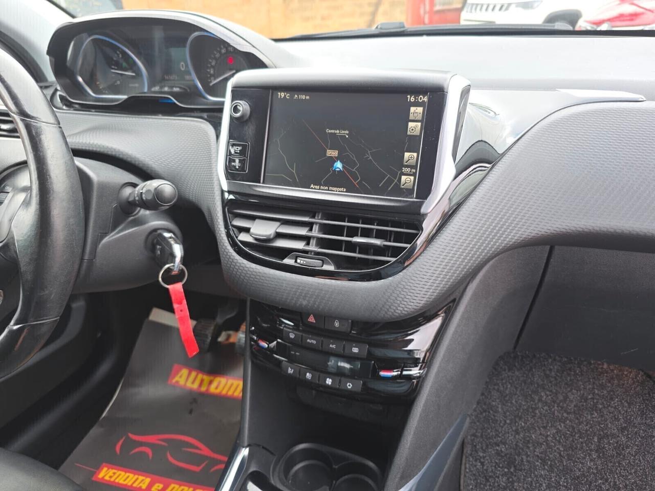 Peugeot 2008 1.6 e-HDi 115 CV Stop&Start Féline