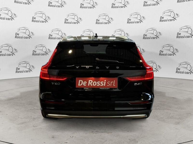 Volvo V60 Cross Country B4 (d) AWD automatico Ultimate
