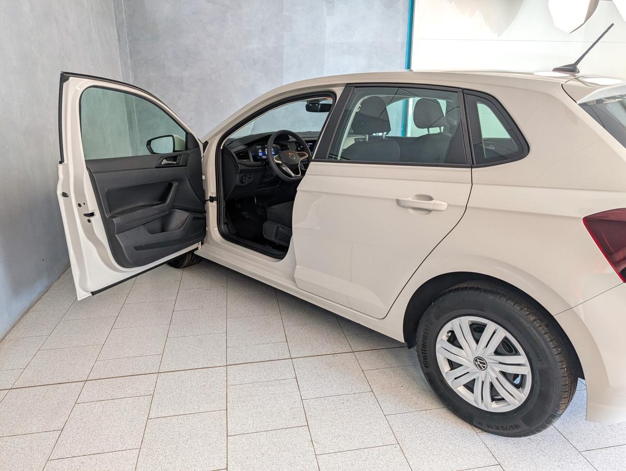 VOLKSWAGEN POLO 1.0 MPI 80CV LIMITED ED. PLUS KM0