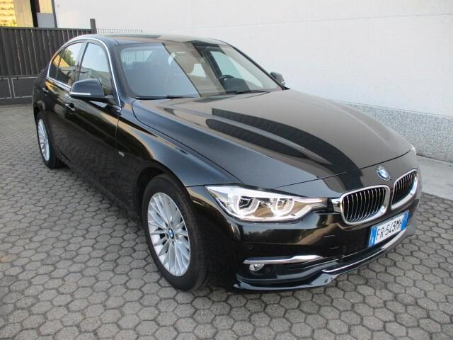 Bmw 320 320d xDrive Luxury