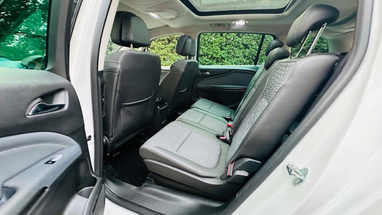 Opel Zafira Tourer 2.0 CDTi 130CV. 7 posti. Multispazio