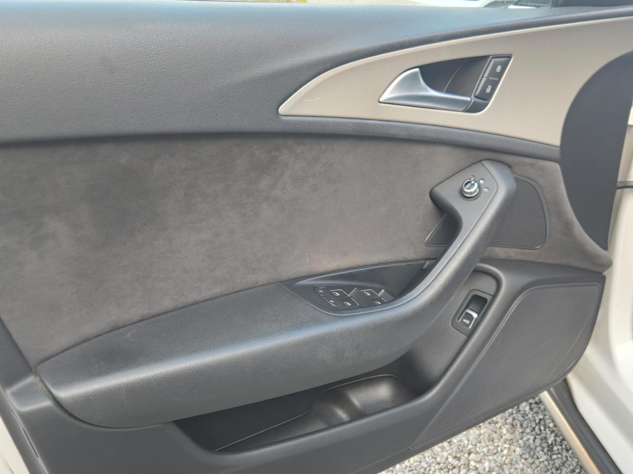 Audi A6 allroad 3.0 TDI 218 CV Business Plus