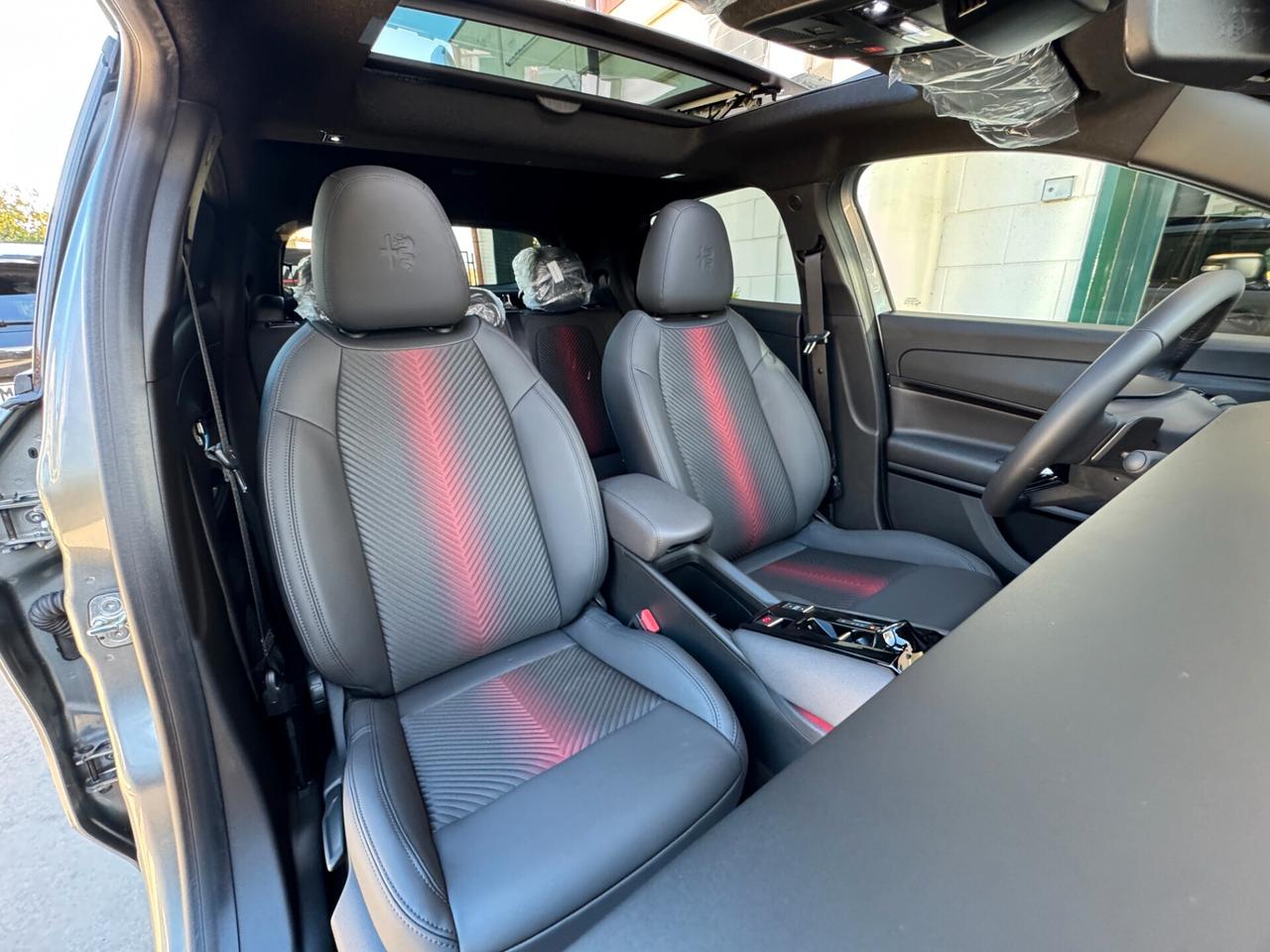 ALFA ROMEO JUNIOR 1.2 IBRIDA SPECIALE 145CV EDCT6 KM0 TETTO APRIBILE